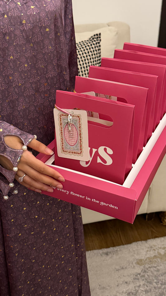 Giveaway Box (6pcs bags)